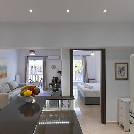 Newly Renovated Apartment In The Heart Of Atenas Exterior foto